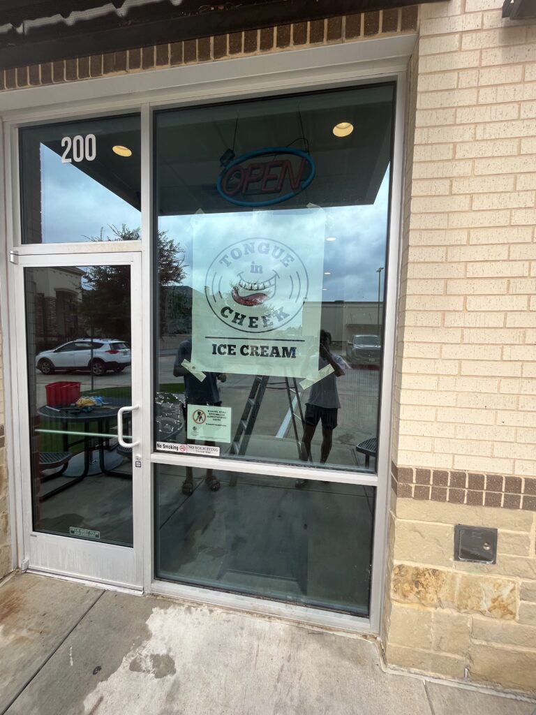 about1 Commercial window cleaning in Dallas-Fort Worth